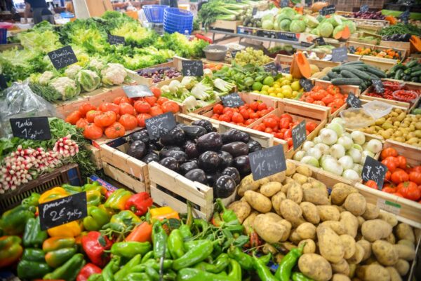 Le marché hebdomadaire des producteurs place Carnot à Lyon