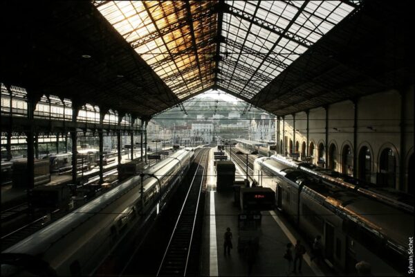 Tourisme gare de Lyon Perrache à Lyon 2 - Lyon centre